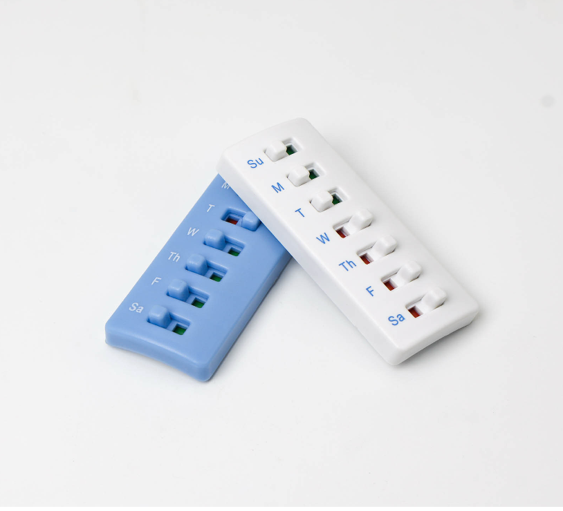 Reusable Non-Toxic Plastic Pill Tracker & Reminder