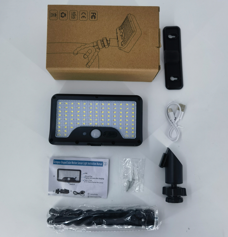 Tripod Octopus Solar Outdoor Light