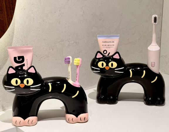 Ceramic Cat Shaped Tooth Brush Holder