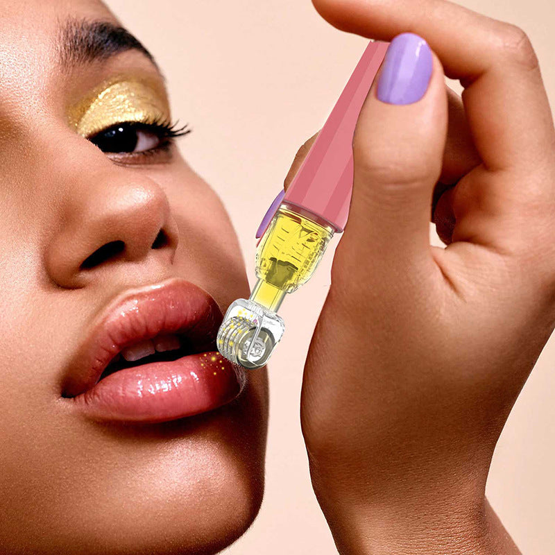 2-in-1 Lip Roller