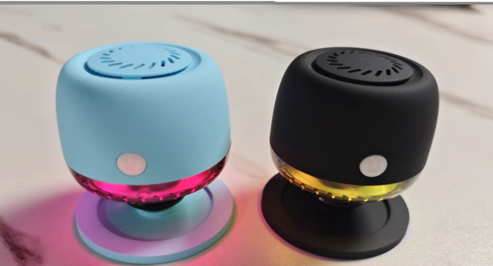 IPX67 Waterproof Magnetic Bluetooth with RGB Light