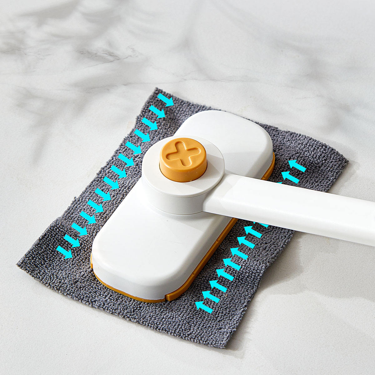 Mini Rotating Kitchen Mop With Replaceable Cloth