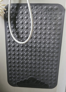 Anti Skid Bath Mat with Foot Scrubber